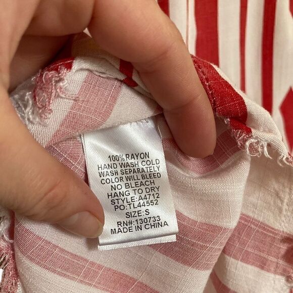 Umgee Red and White Striped Button Front Shirt Dress Small Raw Hem - Picture 3 of 4